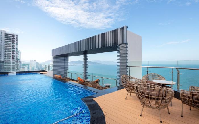 Comodo Nha Trang Hotel