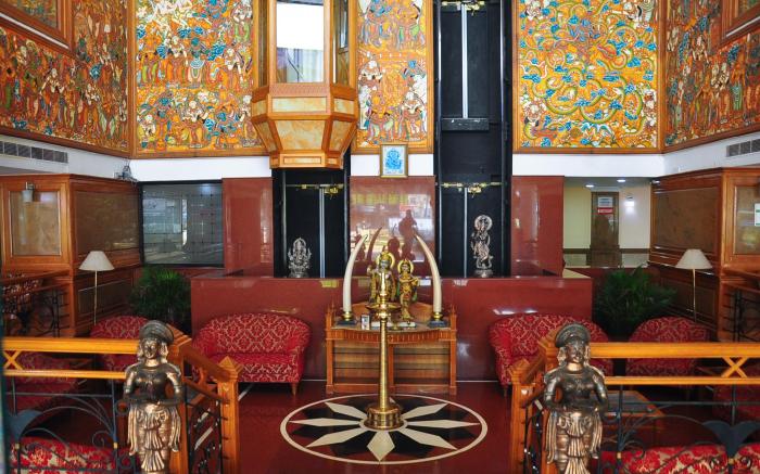 Mayura Residency