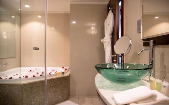 Jumeirah Living World Trade Centre Residence, Suites and Hotel Apartments