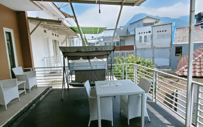 Perumahan Mutiara Residence
Blok F12 