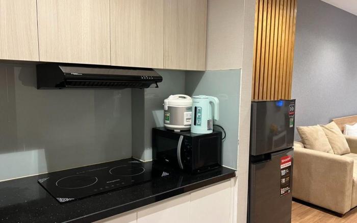 Cityside retreat condo in the middle of village