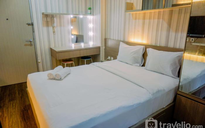 Studio Comfort Design Green Bay Pluit By Travelio