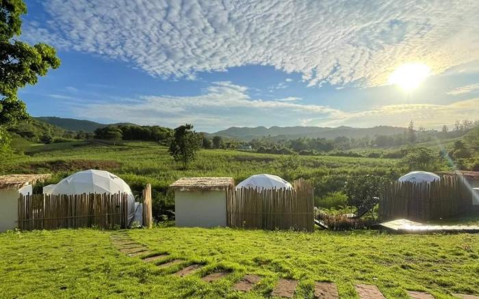 Mondara Villa and Glamping