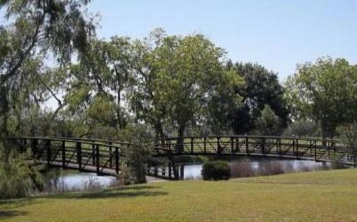 Columbia Lakes Hotel & Conference Center