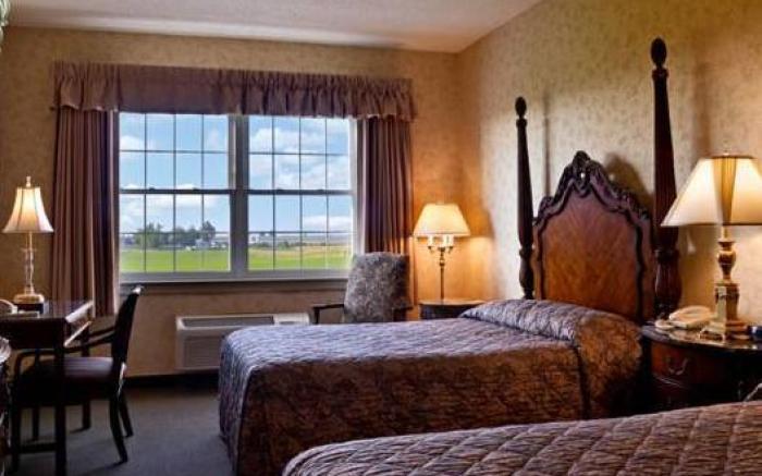AmishView Inn & Suites