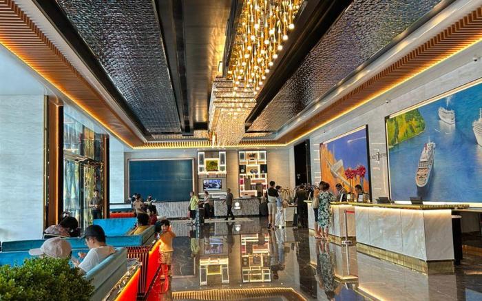 The Face Hotel by Kimiro｜靠近柏威年·51楼泳池景观奢华大床房【免费停车】