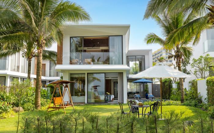 Wyndham Hoi An Royal Beachfront Resort & Villas