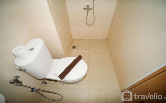 Good Deals Comfy Studio Bale Hinggil By Travelio