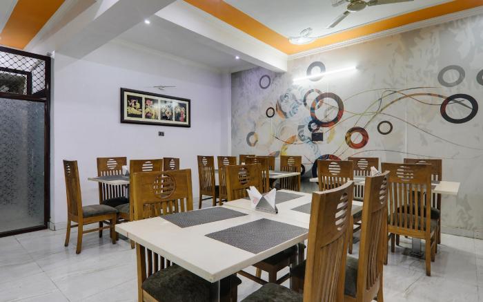 Townhouse Hotel Vaishnavi Inn