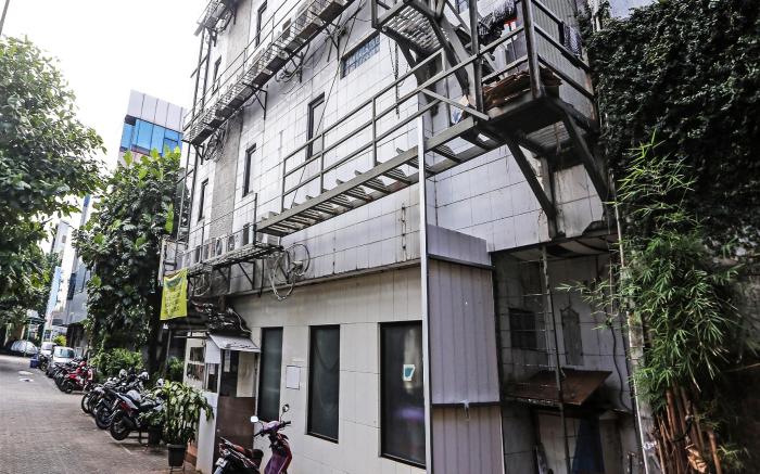 Super OYO 92674 Hotel Ciputat
