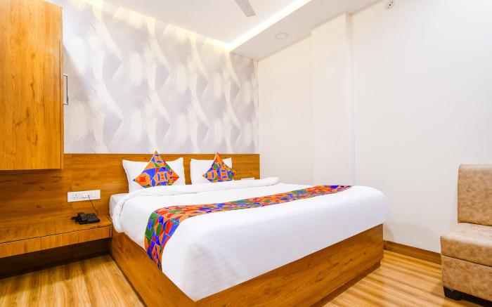 FabHotel Woodlark Inn