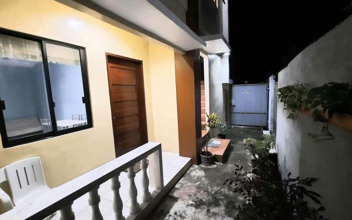 La Vita Urbana  “Room1” (1bed w/ wifi terrace&CR)