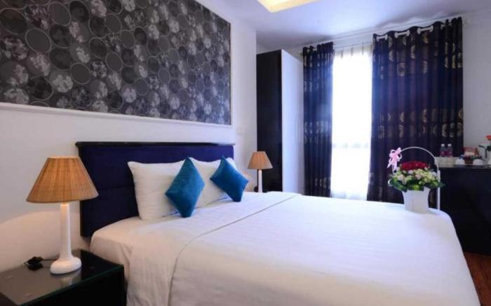 Golden Sun Hotel