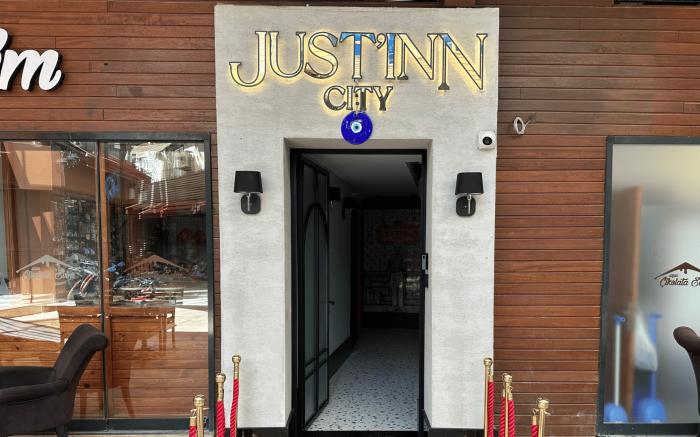 Just Inn City 