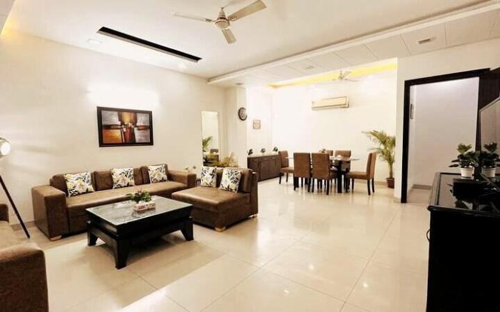 BluO 2BHK @ Greater Kailash | Lift Balcony Parking