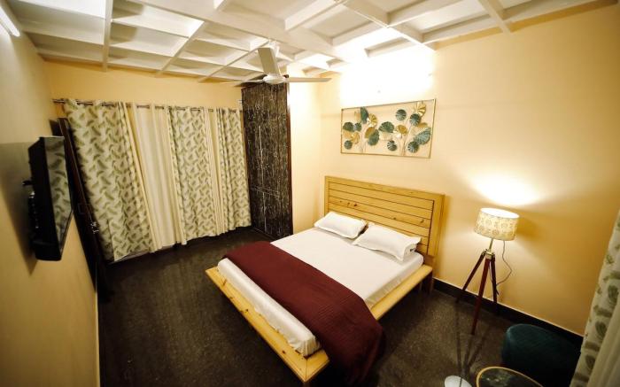 The Location, A Private Room.