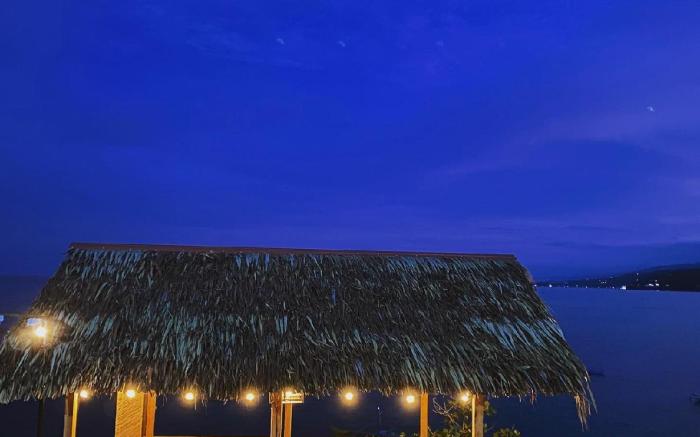 Casay Beach Huts by HiveRooms