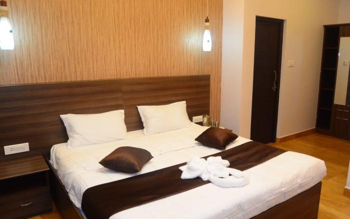 Vanam Holidays 