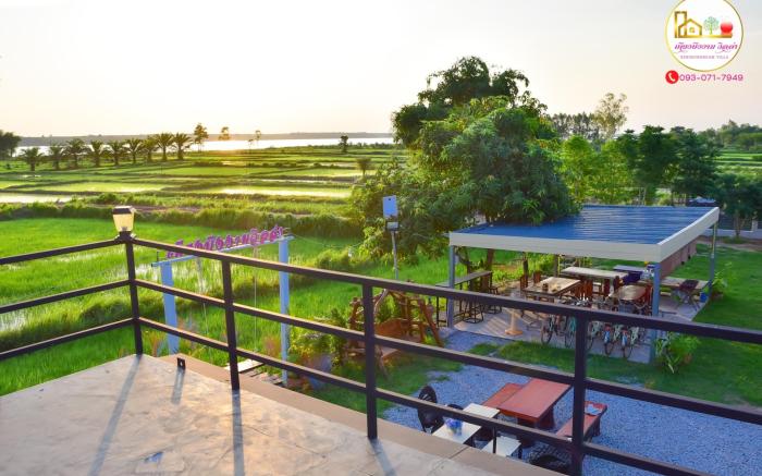 B. Kiang Bueng Ngam Villa (Ban Ruay Saenlan)