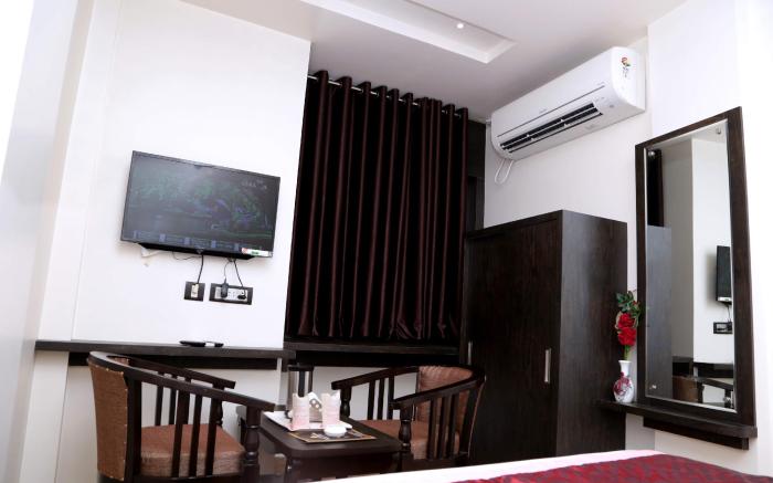Hotel Vinayak Lifestyle Hotels
