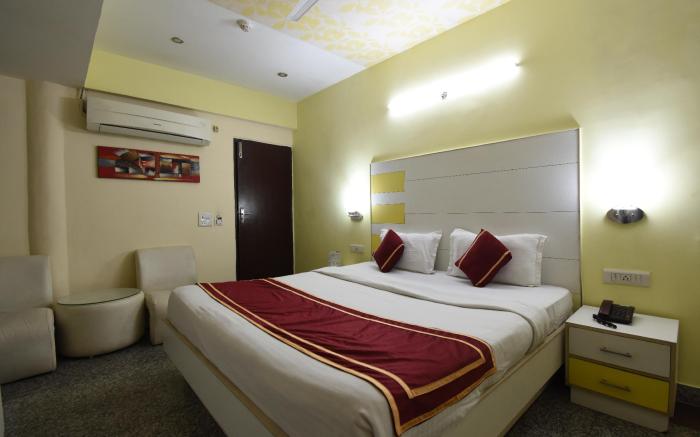 HOTEL ABSOLUTE 35