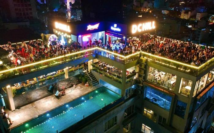 Smart Studio-2pax-Infinity Pool-SkyBar-Center