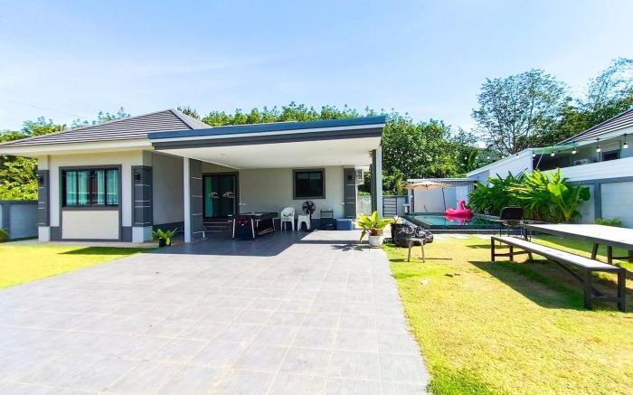 The best house pool villa Sattahip 