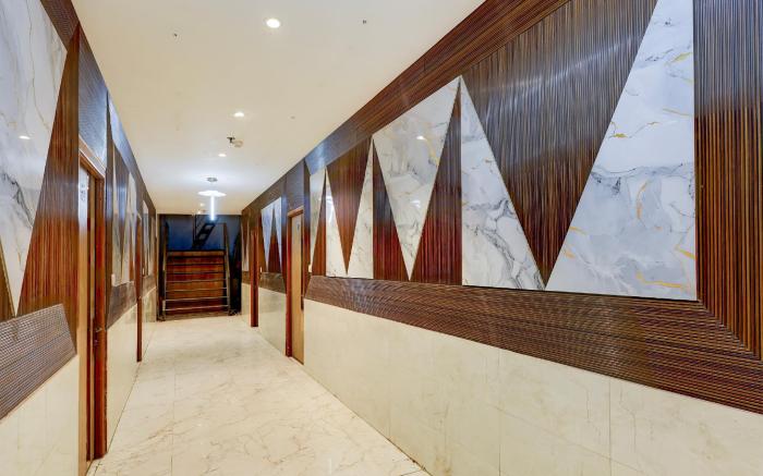 Super Hotel O Alipur Narela
