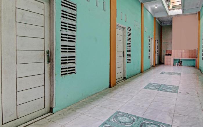 SPOT ON 92716 Penginapan Syafira Near Perumahan Mustamindo Permai 1