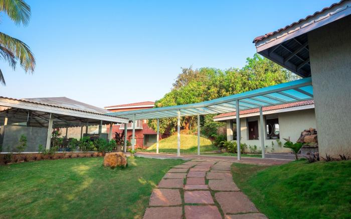 Urmilaa Green County Resort 35 KM From Kolhapur