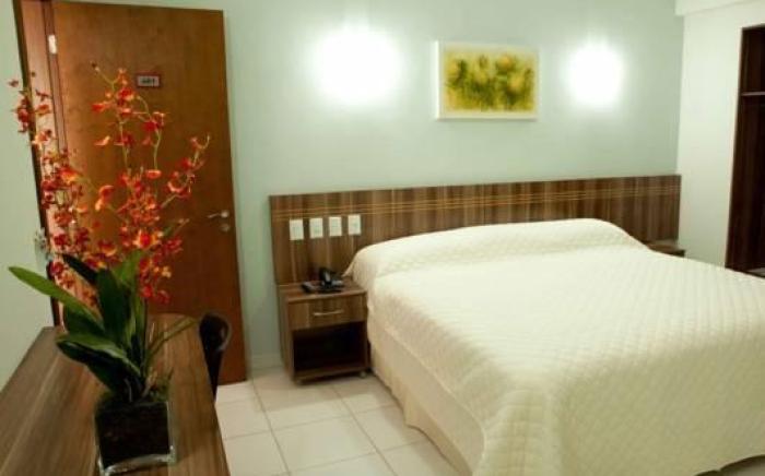 Serras Hotel