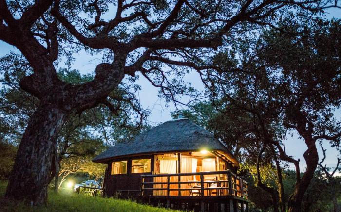 Shayamoya Tiger Fishing and Game Lodge