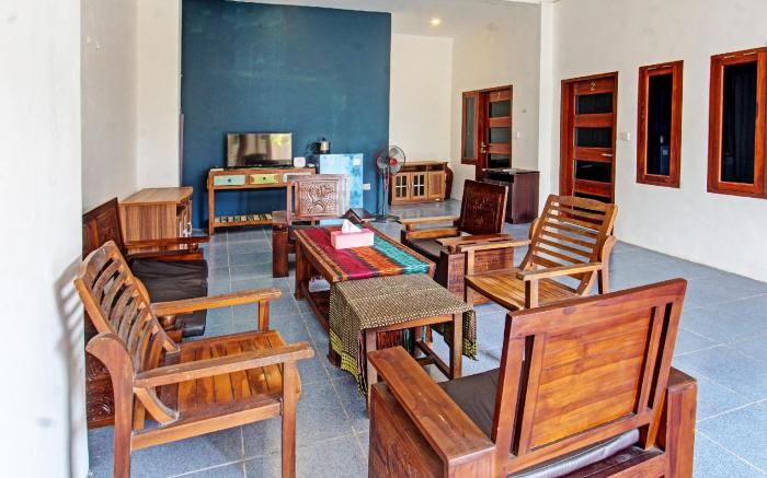 Capital O 92747 Ombak Cafe & Homestay