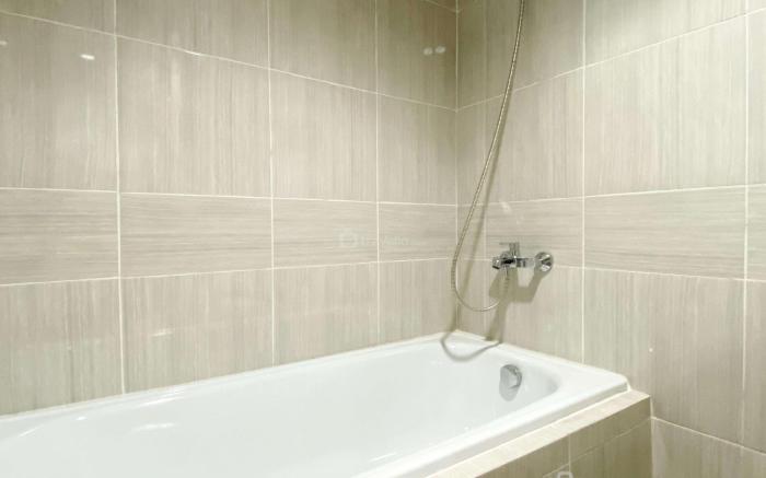 Homey Minimalist 1BR Vasanta Innopark By Travelio