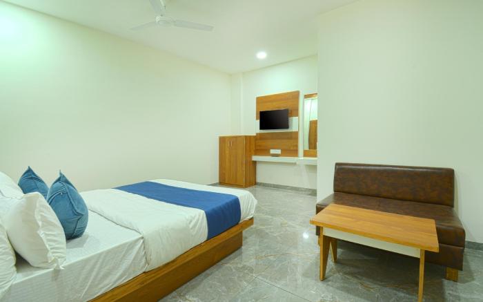 Hotel Madhur 