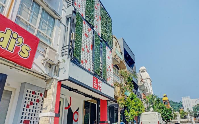 Capital O 92765 J&b Smart Sentul