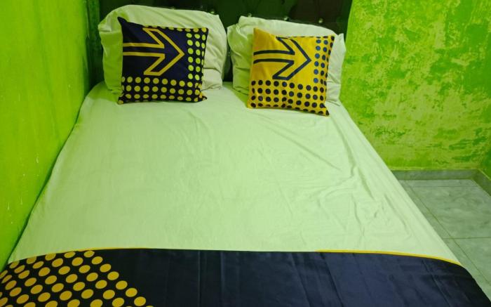 SPOT ON 92786 Homestay Barokah