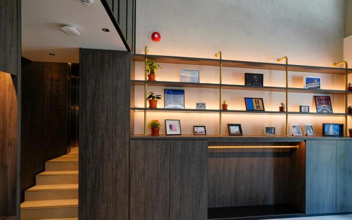 ST Signature Bugis Middle