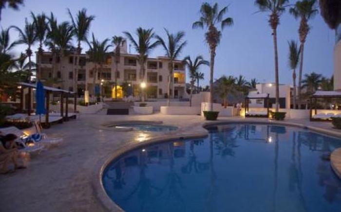 Park Royal Homestay Los Cabos