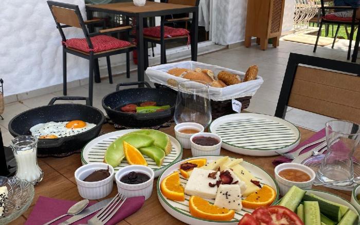 Flora Boheme Butik Otel