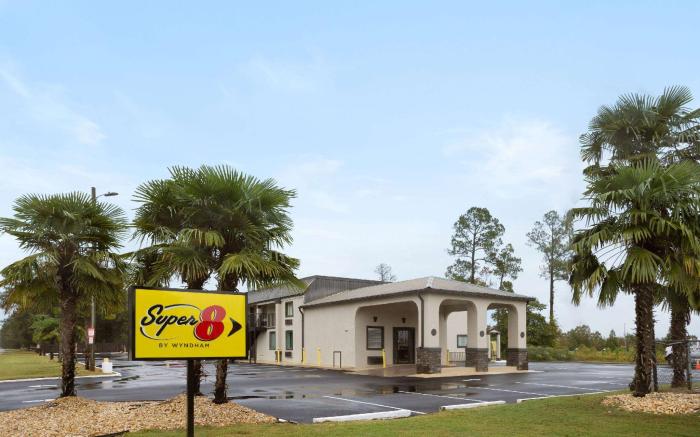 Super 8 by Wyndham Perry GA