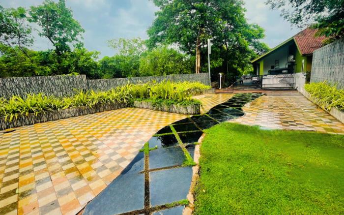 The Mayfield Resort, Vagator Anjuna Goa
