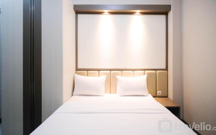 Cozy 2BR at Benson Supermall Mansion By Travelio