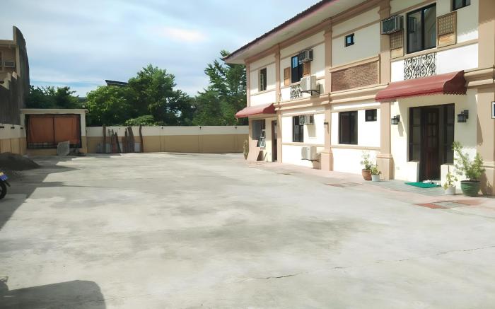 Dy Heritage Suites