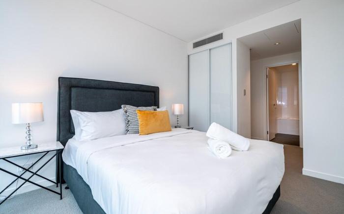 NEW! 2Bed 2Bath Riverview Executive Apartment CBD