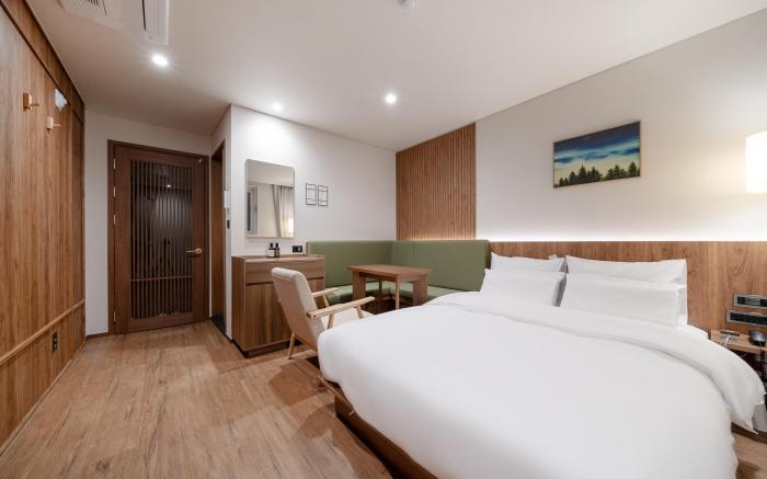 Simjak Hotel Dongtan by Aank