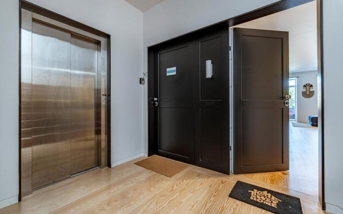 Nomad's Lux - 1BDR Almada Cool