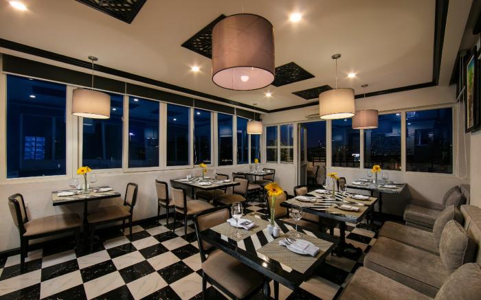 Serenity Diamond Hotel