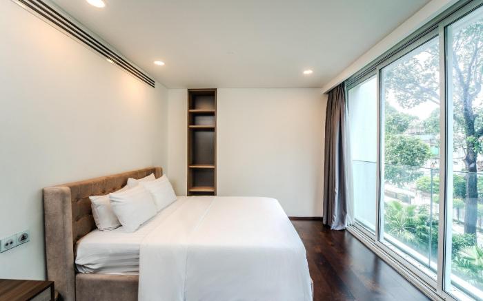 Serenity Saigon Sky Villas - Free 1-way Airport Shuttle