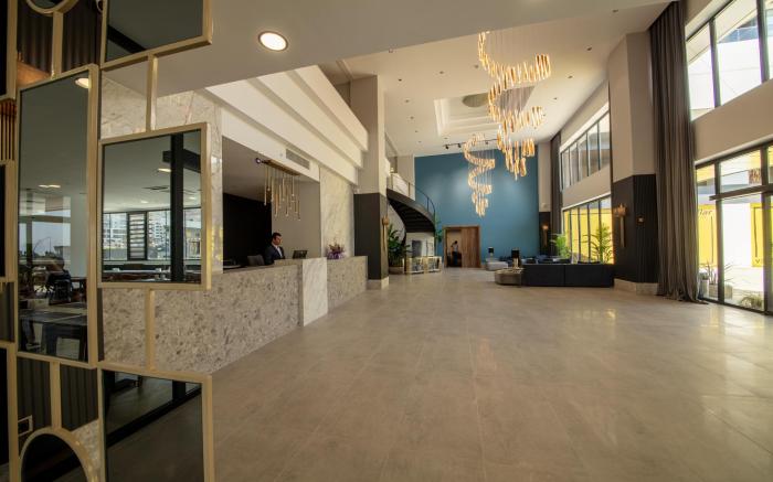 V Center Hotel